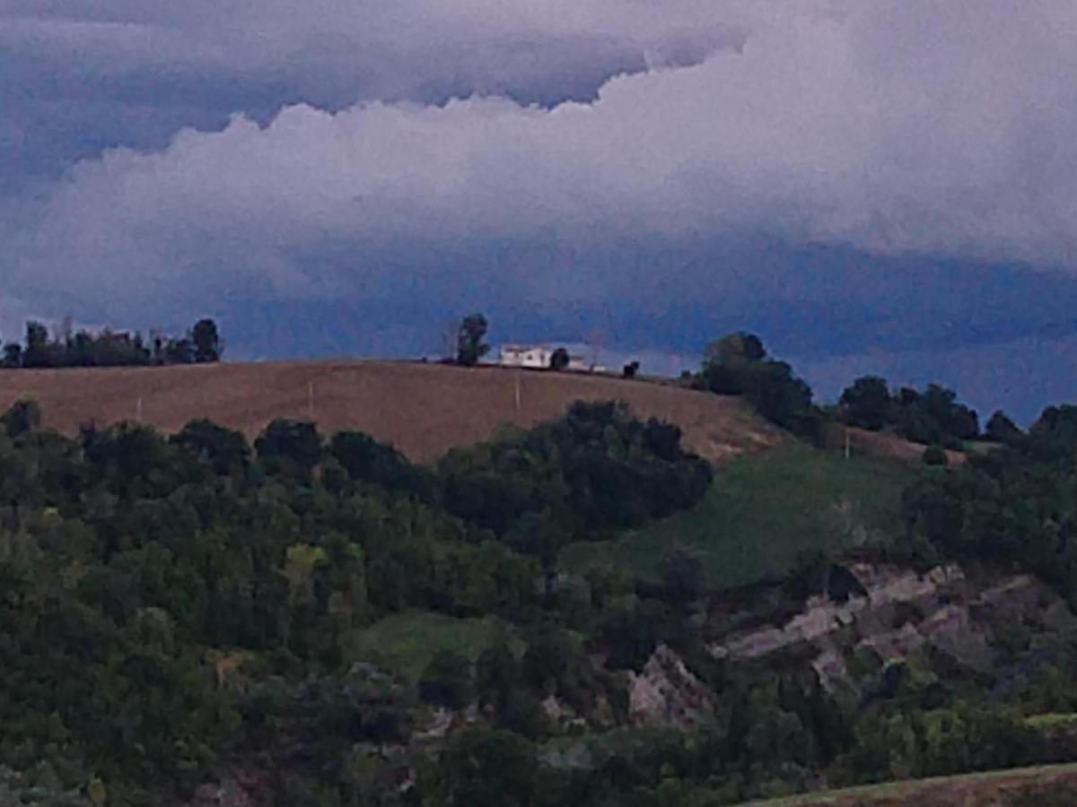 Appartamento Salino San Ginesio Luaran gambar