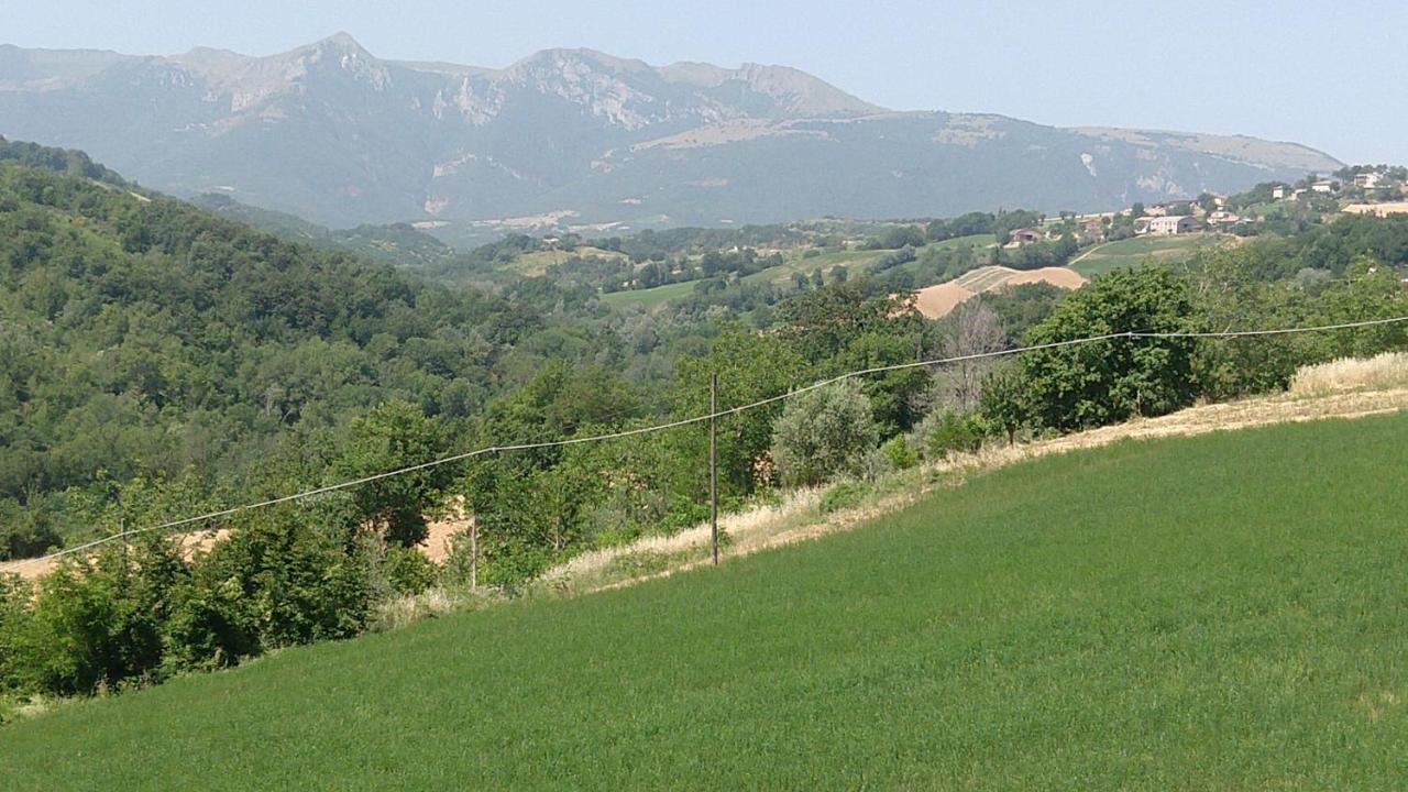 Appartamento Salino San Ginesio Luaran gambar